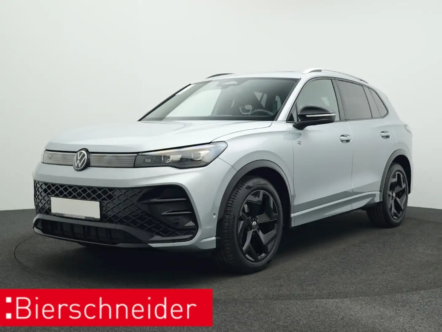 Volkswagen Tiguan 1.5 eTSI DSG R-Line BLACK-STYLE AHK PANO ALU19 Silber - 1