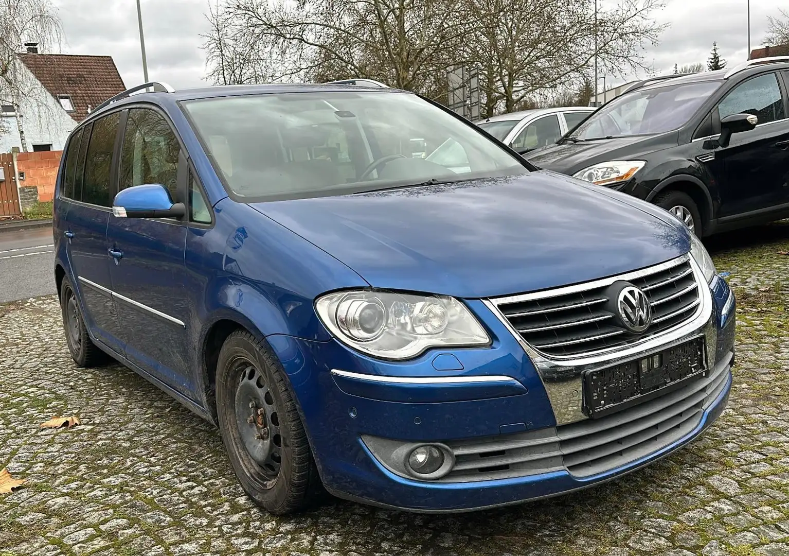 Volkswagen Touran Highline Albastru - 1