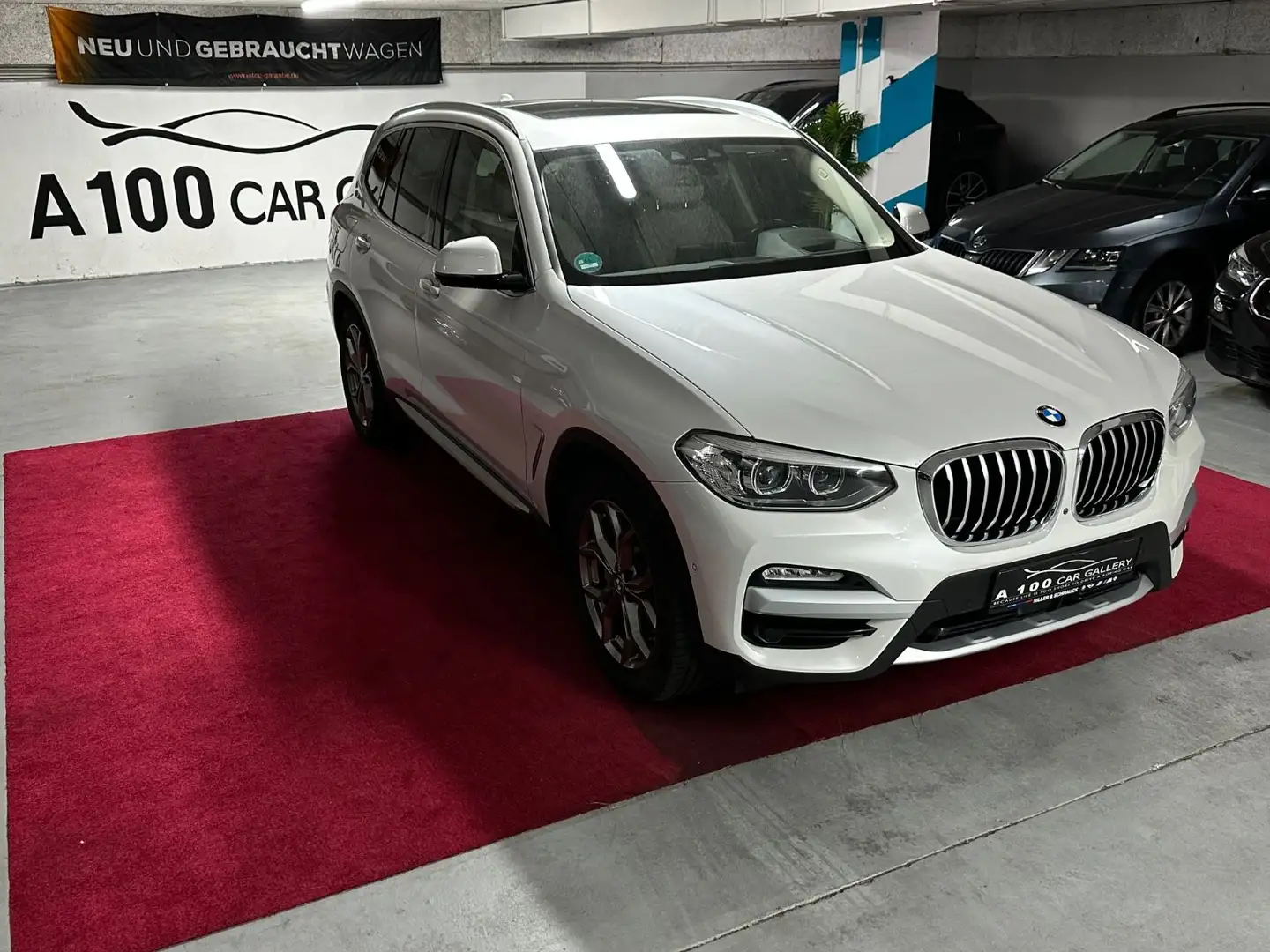 BMW X3 xDrive 30 d xLine*Vollaustatung* Weiß - 1