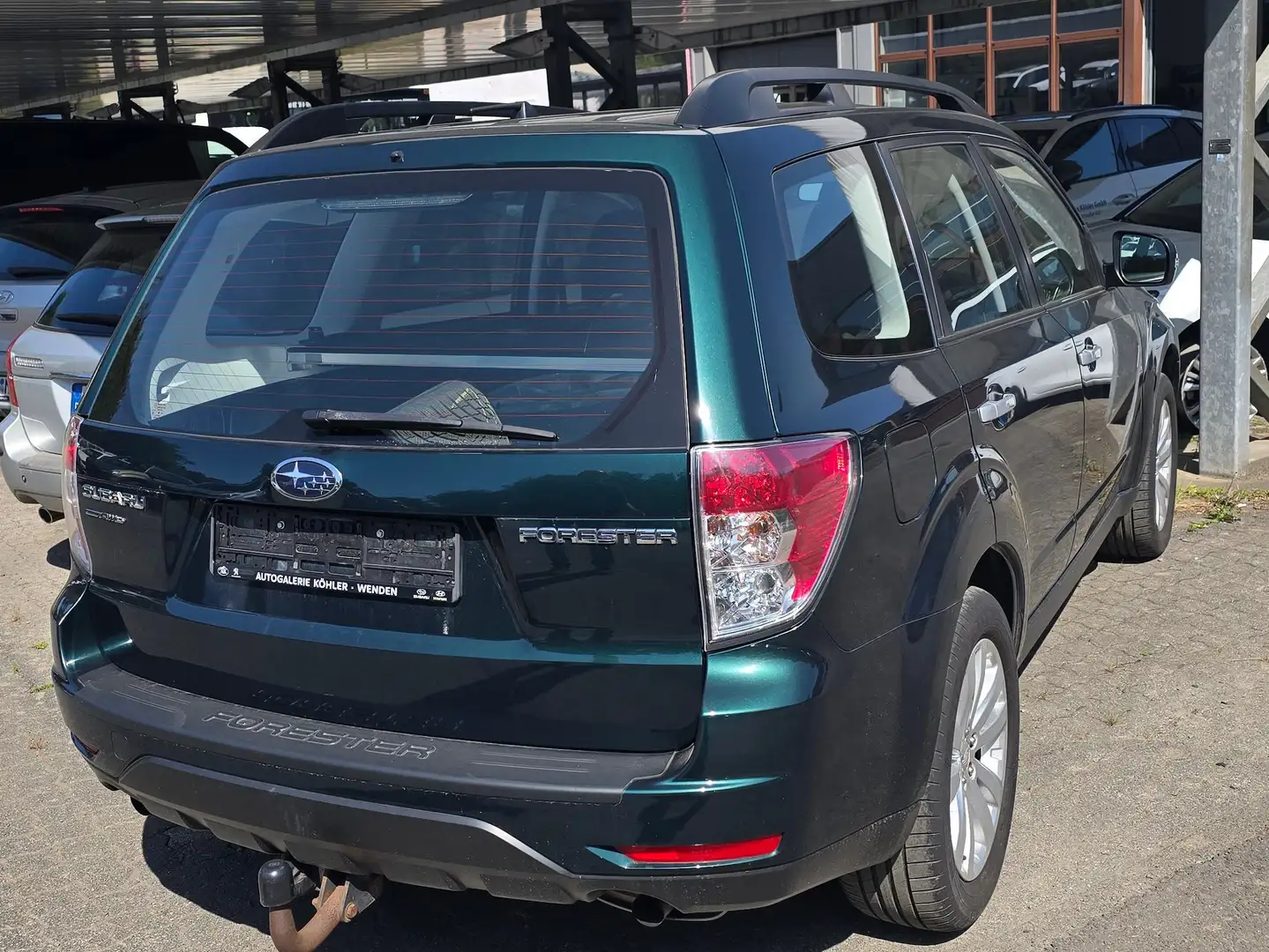 Subaru Forester 2.0X,Tüv Neu, 1. Hand Rentner,AHk 2000Kg, Klima Grün - 1