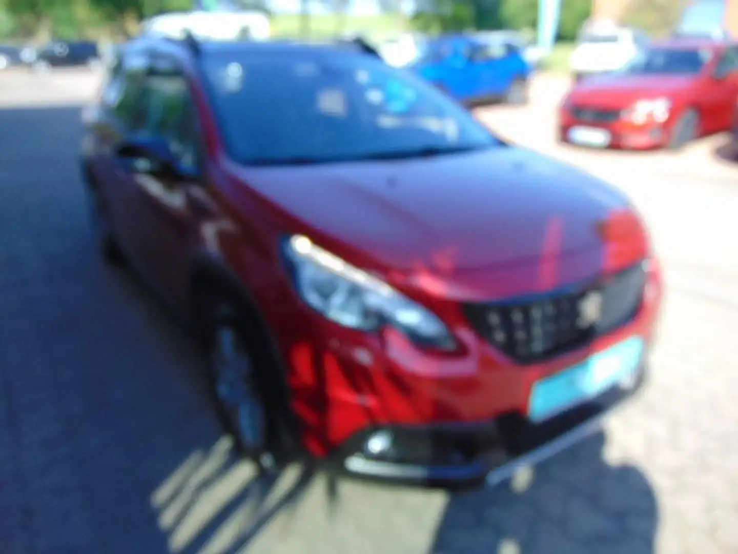 Peugeot 2008 Allure GTline Rot - 2