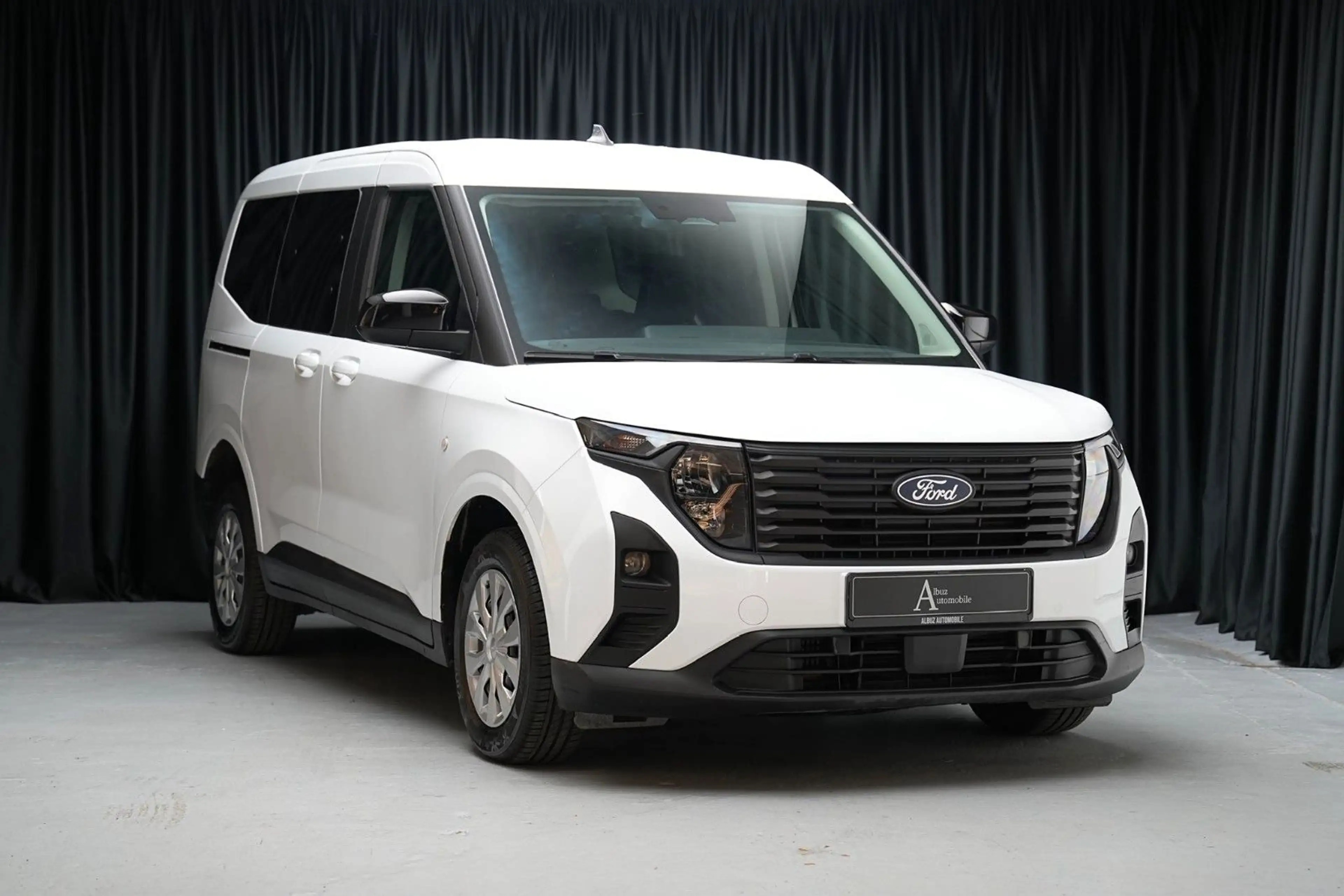 Ford Tourneo Courier 1.0 Trend — photo 4