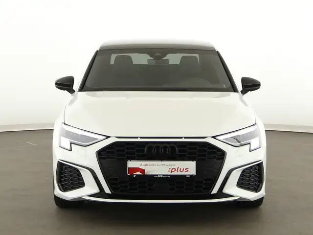 Audi A3 view 3