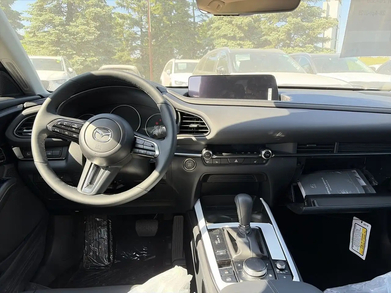 Mazda CX-30 photo Mazda CX-30