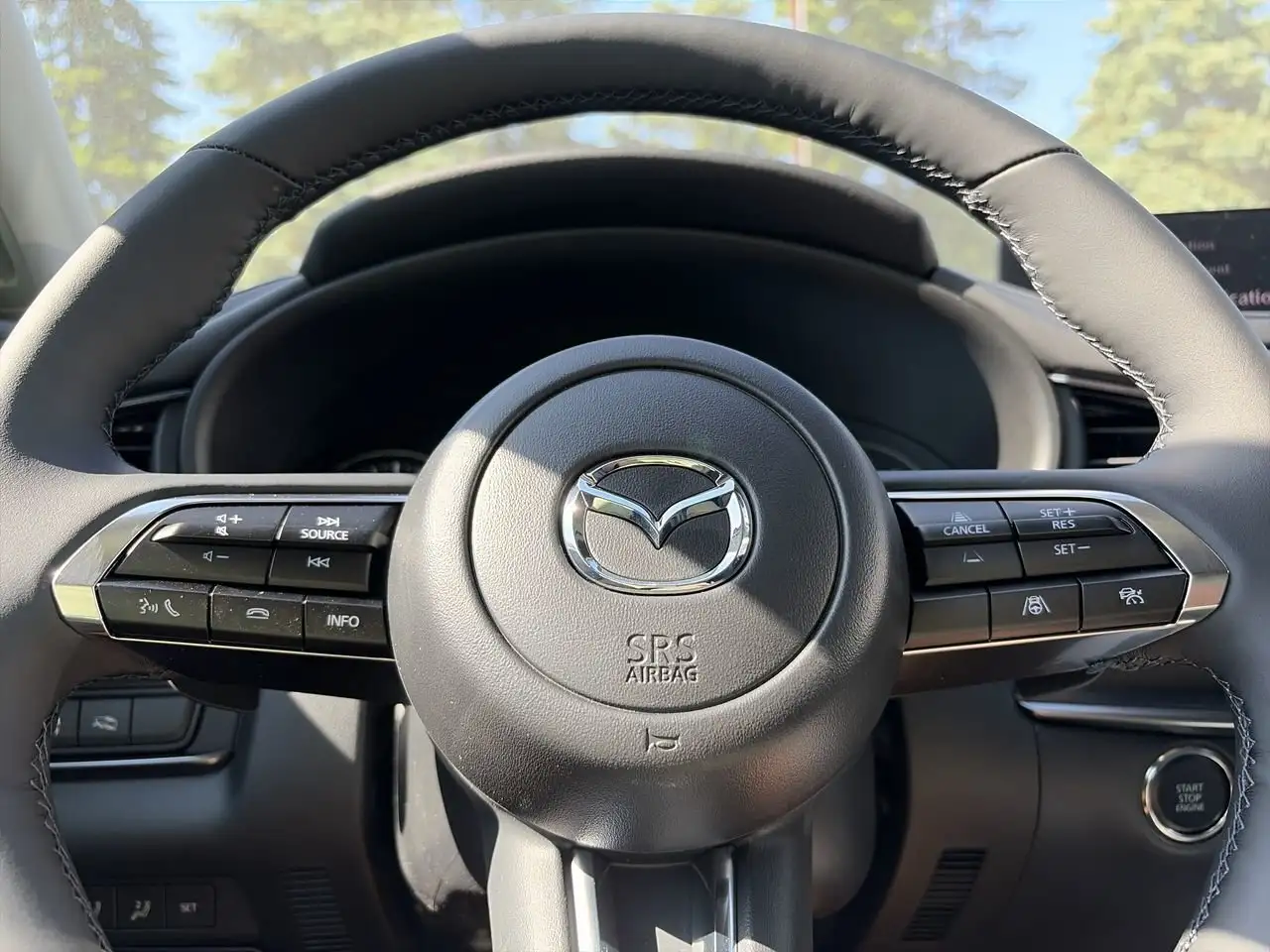 Mazda CX-30 photo Mazda CX-30