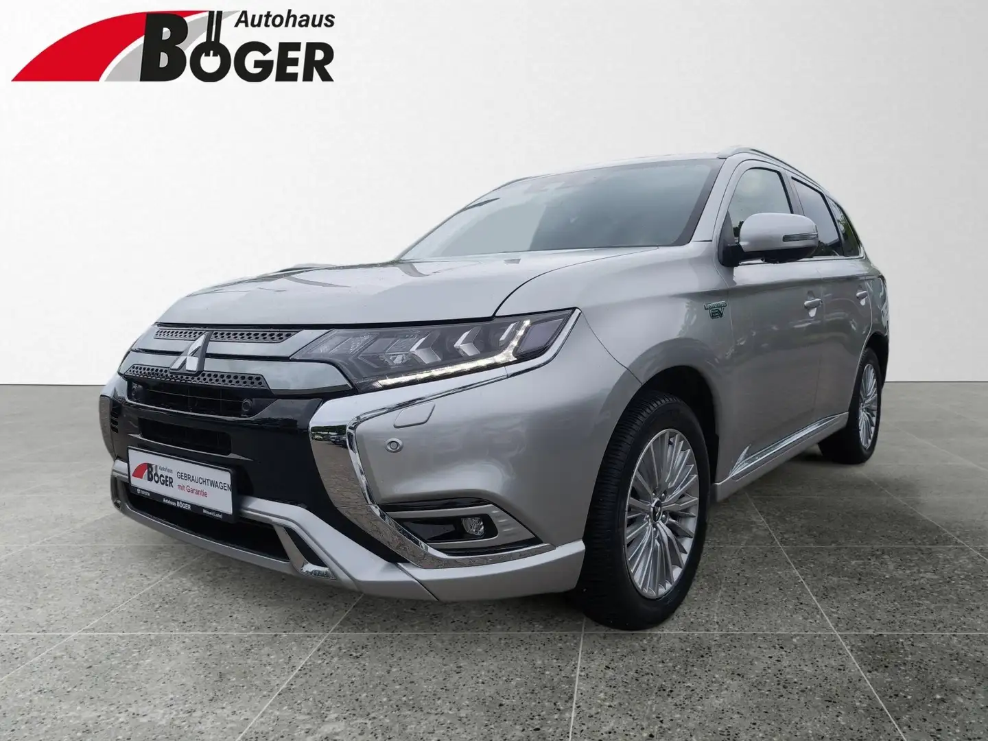 Mitsubishi Outlander PHEV Top 4WD *Allwetter *Anhängerk. Серебристый - 1