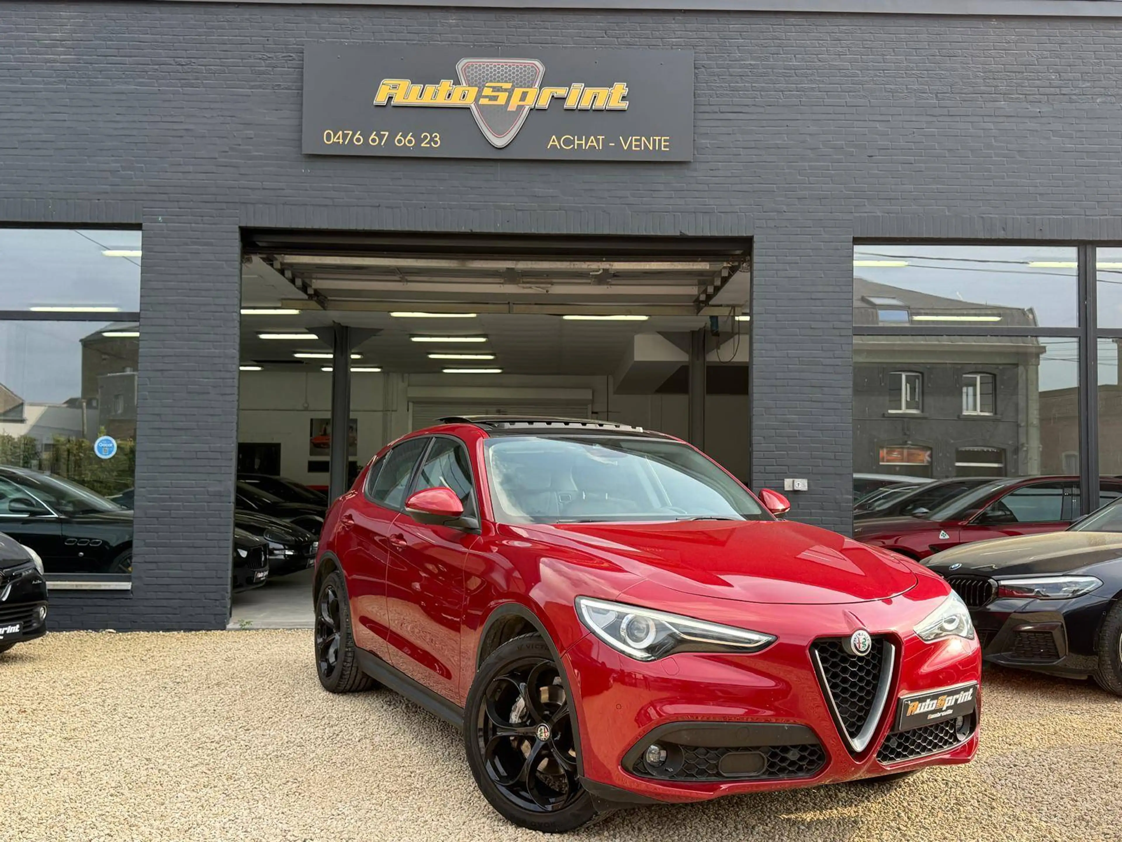 Alfa Romeo Stelvio * TOIT OUVRANT * JANTES 19 * 83.000KM *