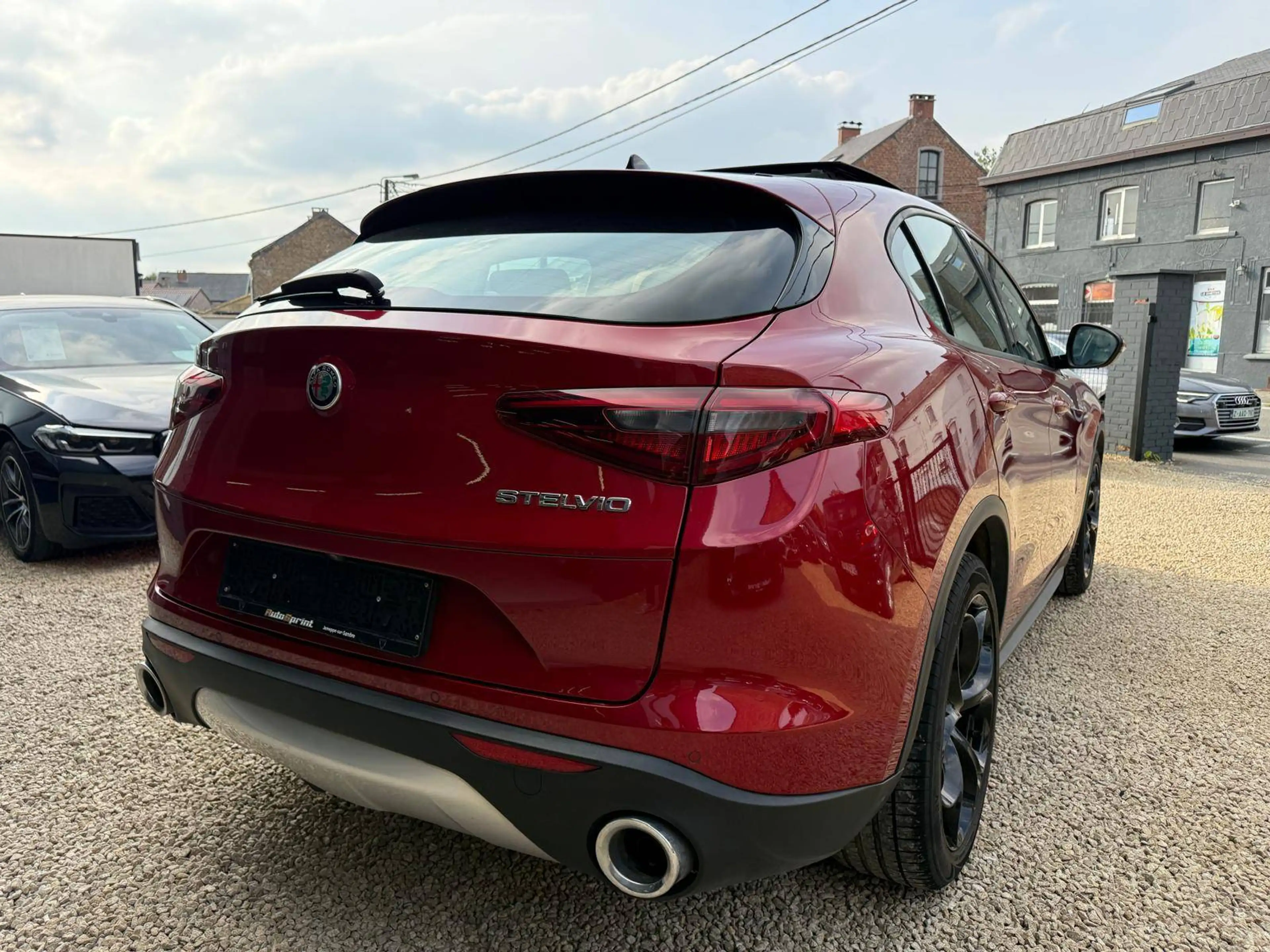 Alfa Romeo Stelvio * TOIT OUVRANT * JANTES 19 * 83.000KM * — photo 6