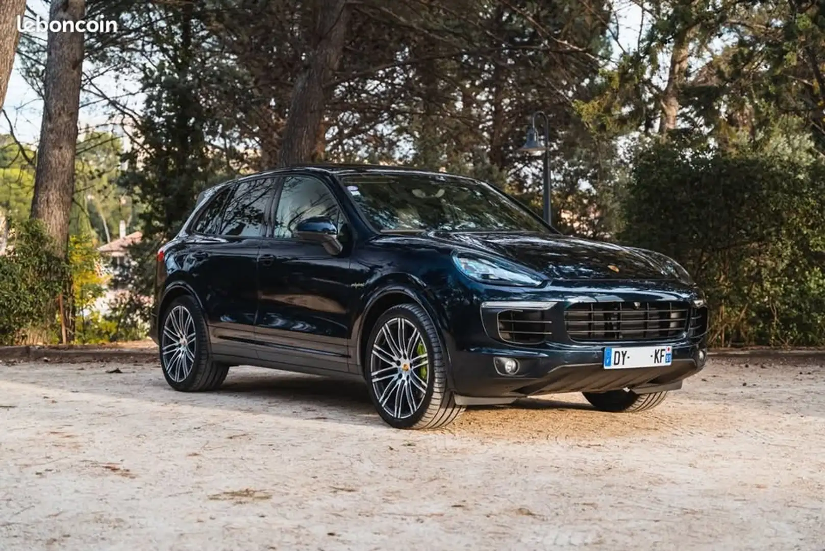 Porsche Cayenne Cayenne 3.0 V6 416 ch S E-Hybrid Tiptronic A - 2