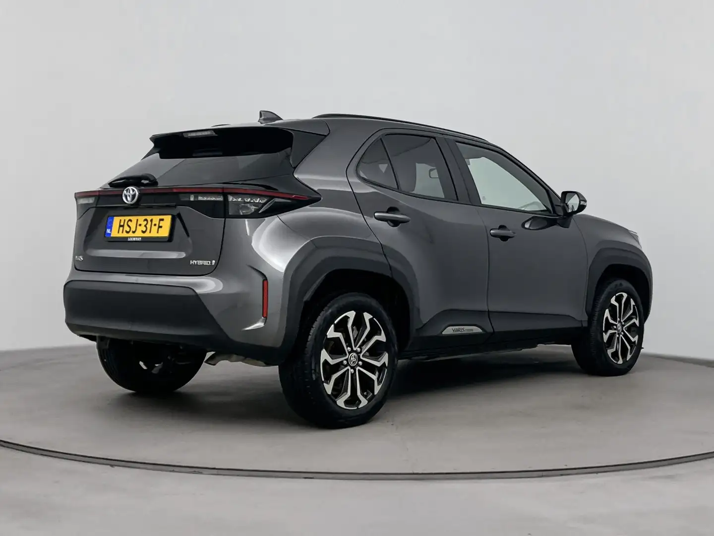 Toyota Yaris Cross 1.5 Hybrid Dynamic Limited | Navigatie | Adaptive Gris - 2