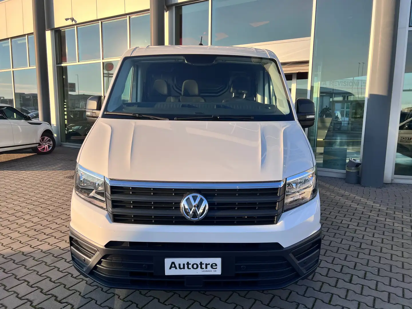 Volkswagen Crafter 2.0 TDI L3 H2 PM TN Bianco - 2