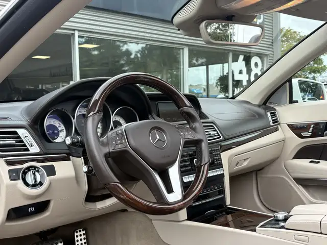 Mercedes-Benz E-Class view 2