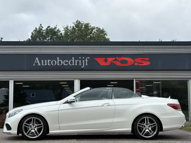 Mercedes-Benz E-Class view 5