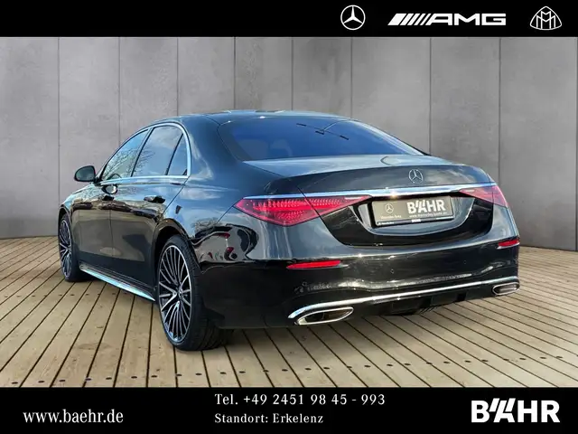 Mercedes-Benz S-Class view 3