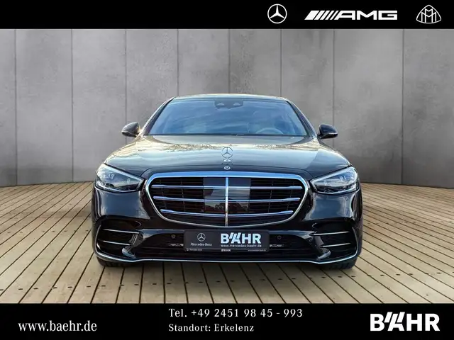 Mercedes-Benz S-Class view 7
