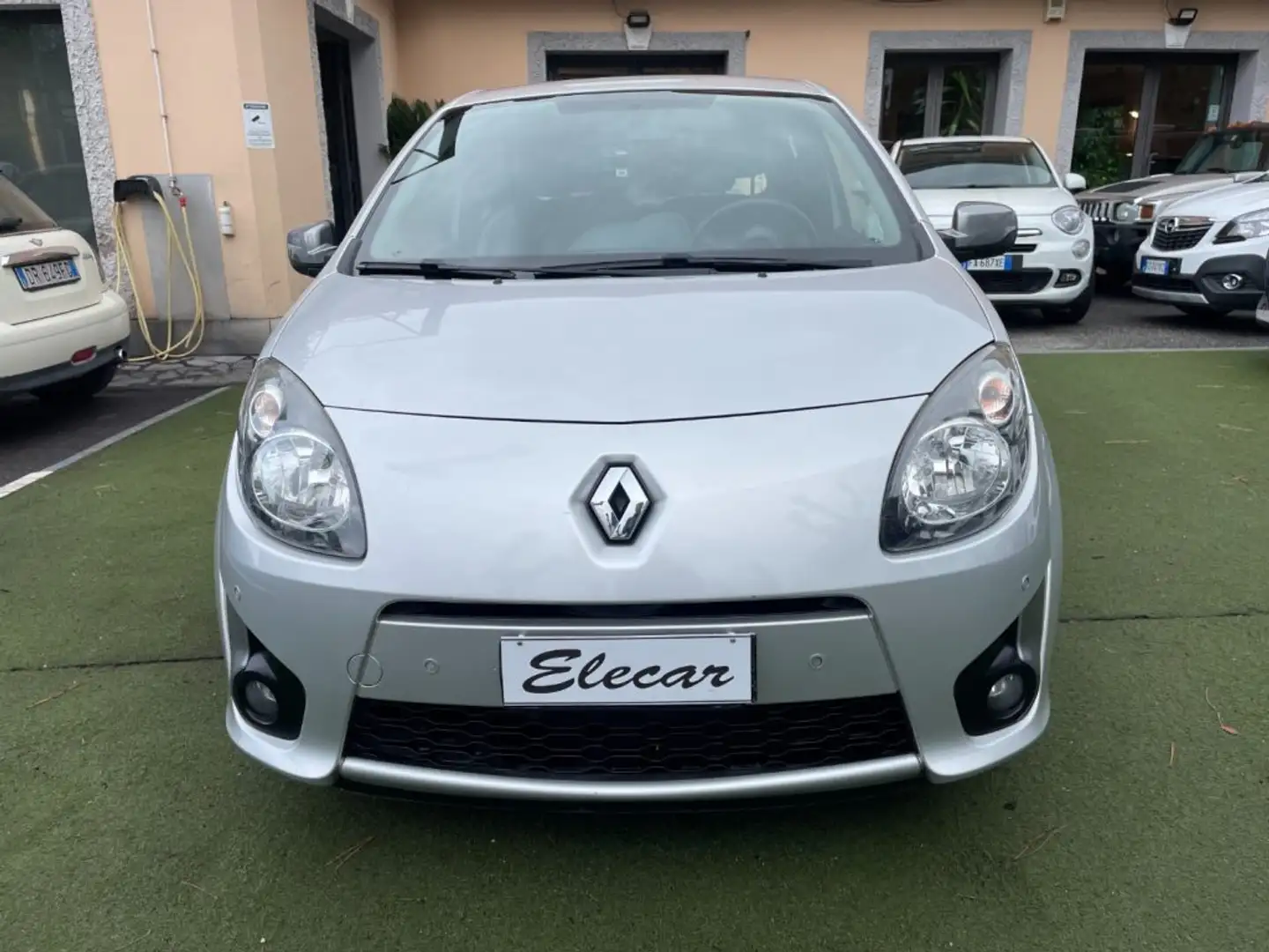 Renault Twingo 1.2 16V LEV Live Plateado - 2
