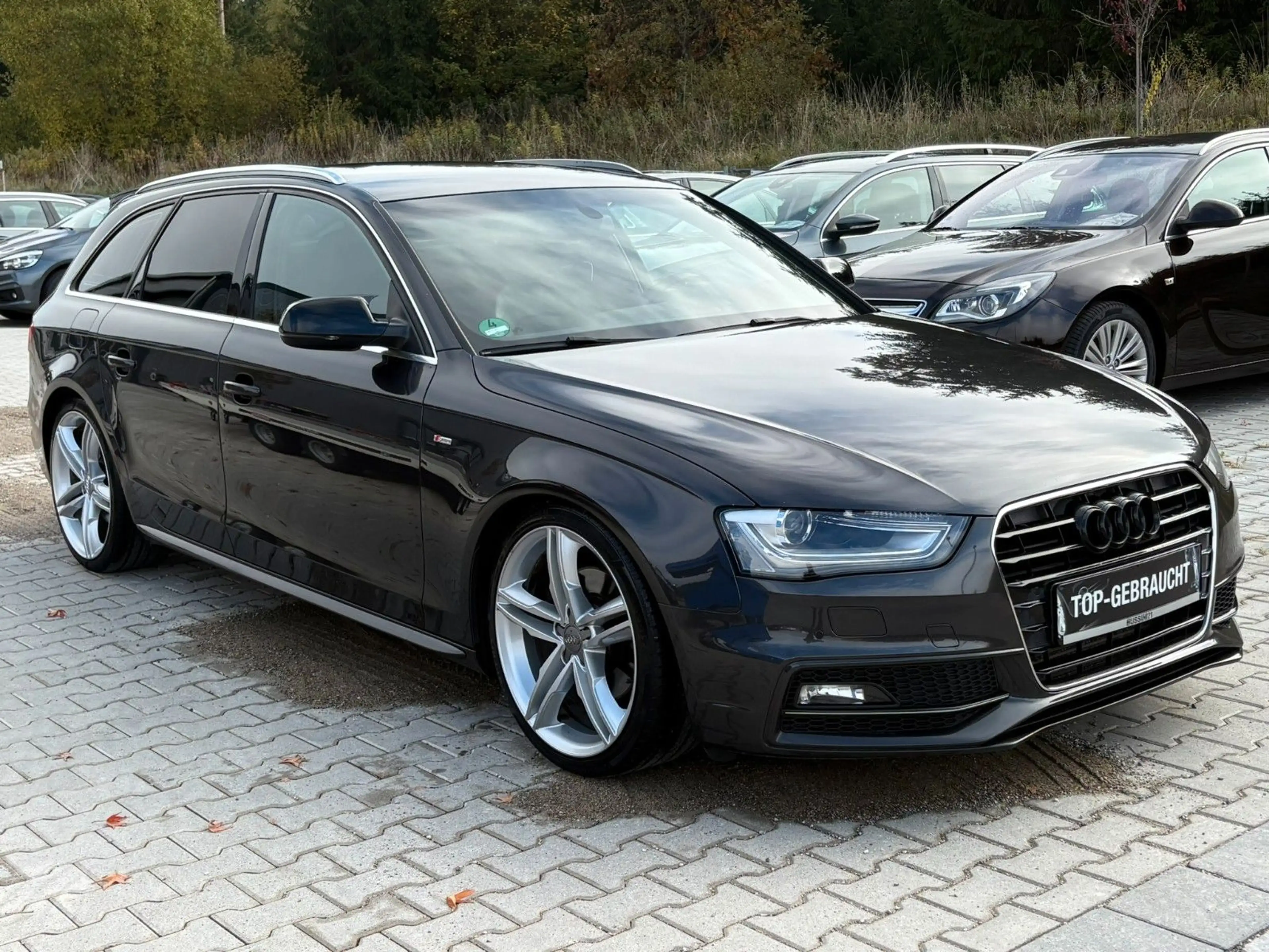 Audi A4 2.0 TDI Avant S-Line / Xenon / Leder / 19" LM — photo 4