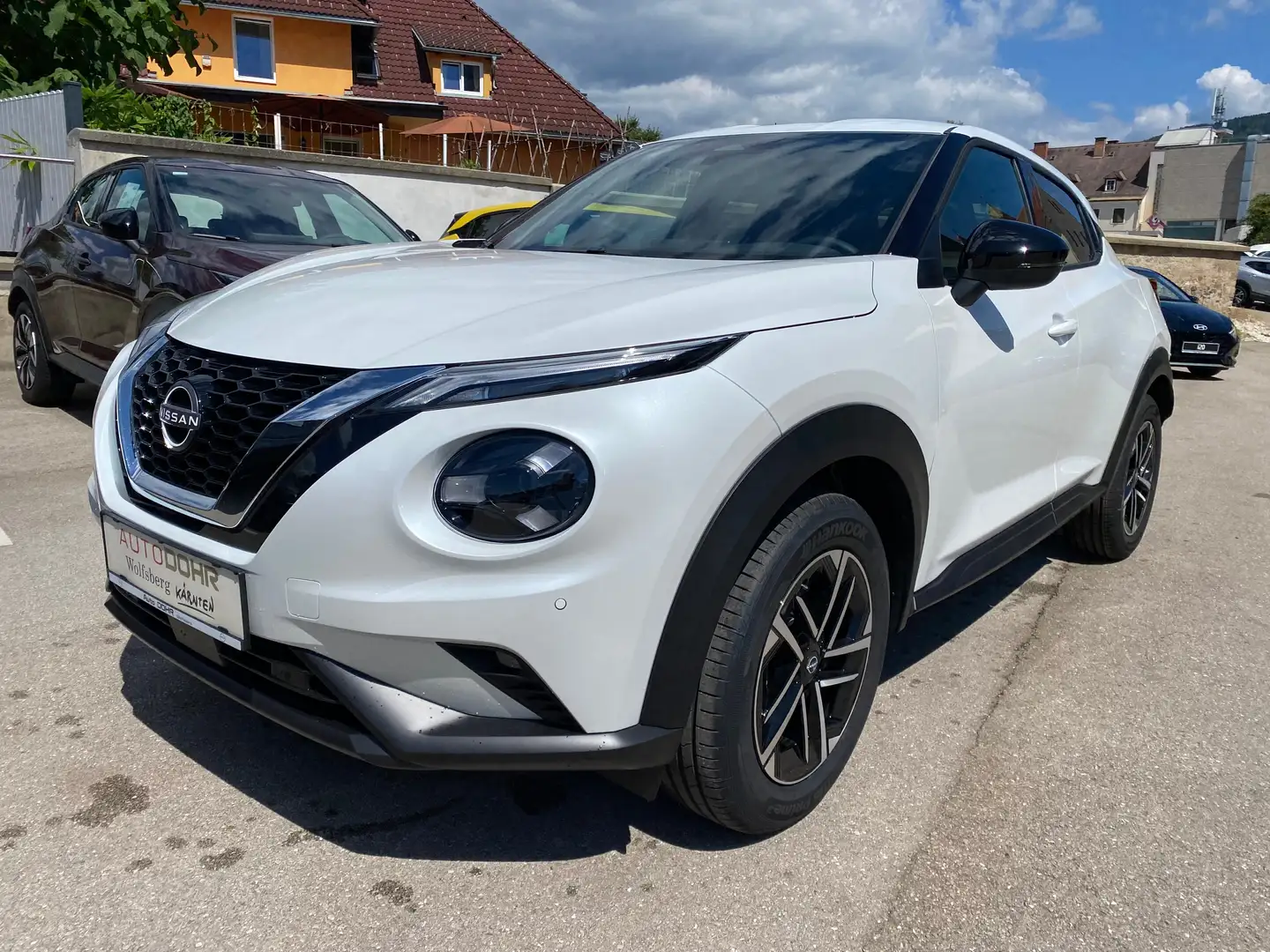 Nissan Juke Juke 1,0 DIG-T N-Connecta DCT Weiß - 2