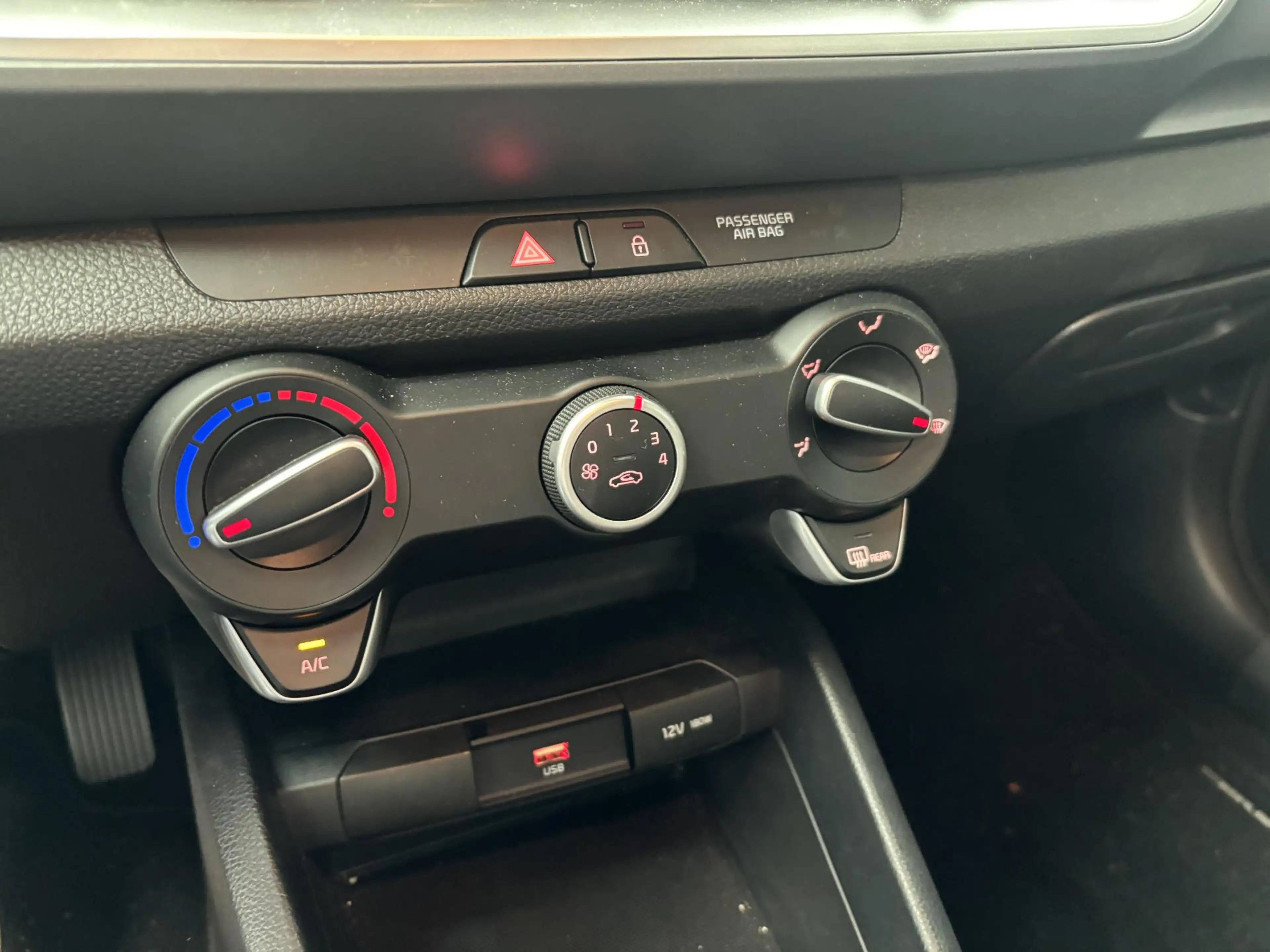 Kia Stonic 1.0 T-GDi MHEV DynamicLine Automaat, 1e eigenaar, — photo 13