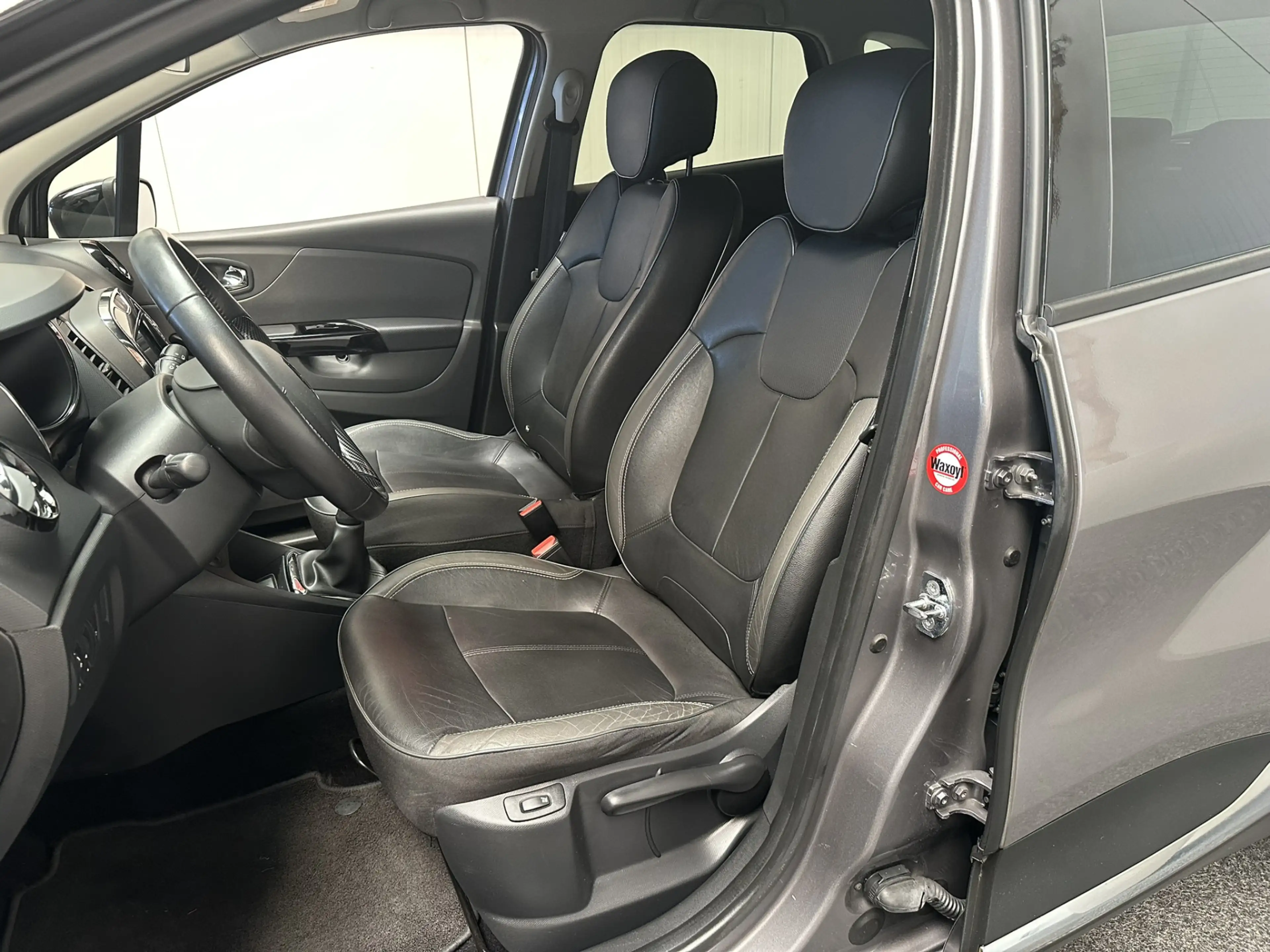 Renault Captur 0.9 TCe XMOD ZWART VOL LEDER NAVIGATIE CRUISE CONT — photo 15