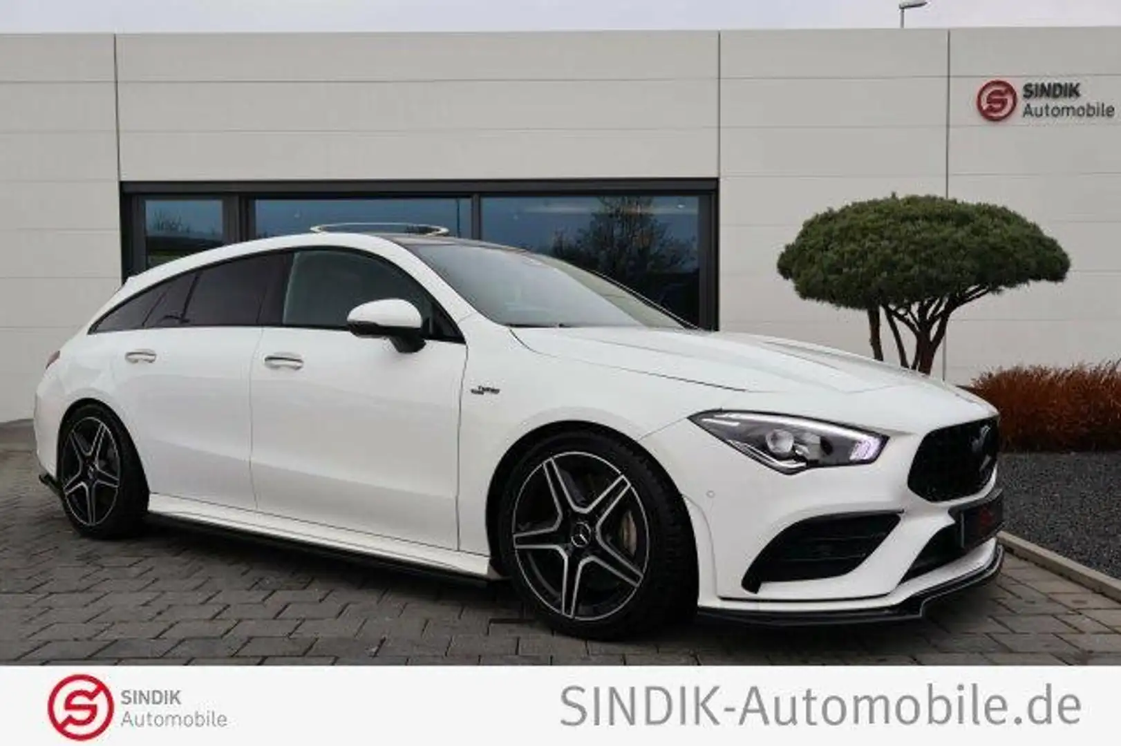 Mercedes-Benz CLA 35 AMG CLA35 AMG 4M ShootingBrake-Pano-Kamera-KeyGo-LED Weiß - 1