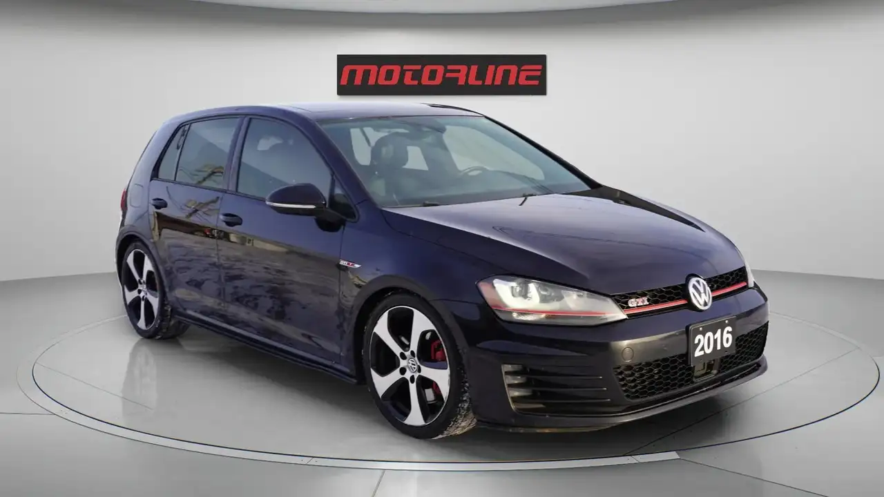 Volkswagen Golf GTI снимка Volkswagen Golf GTI