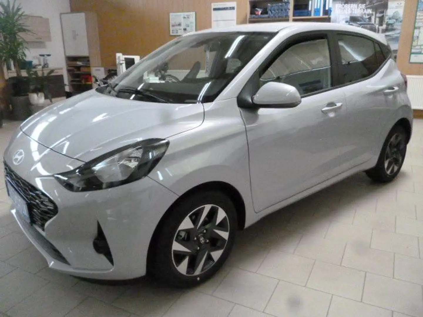 Hyundai i10 SELECT 1,0 5-türig KLIMA PDC ALARM TEMPO Blanco - 1