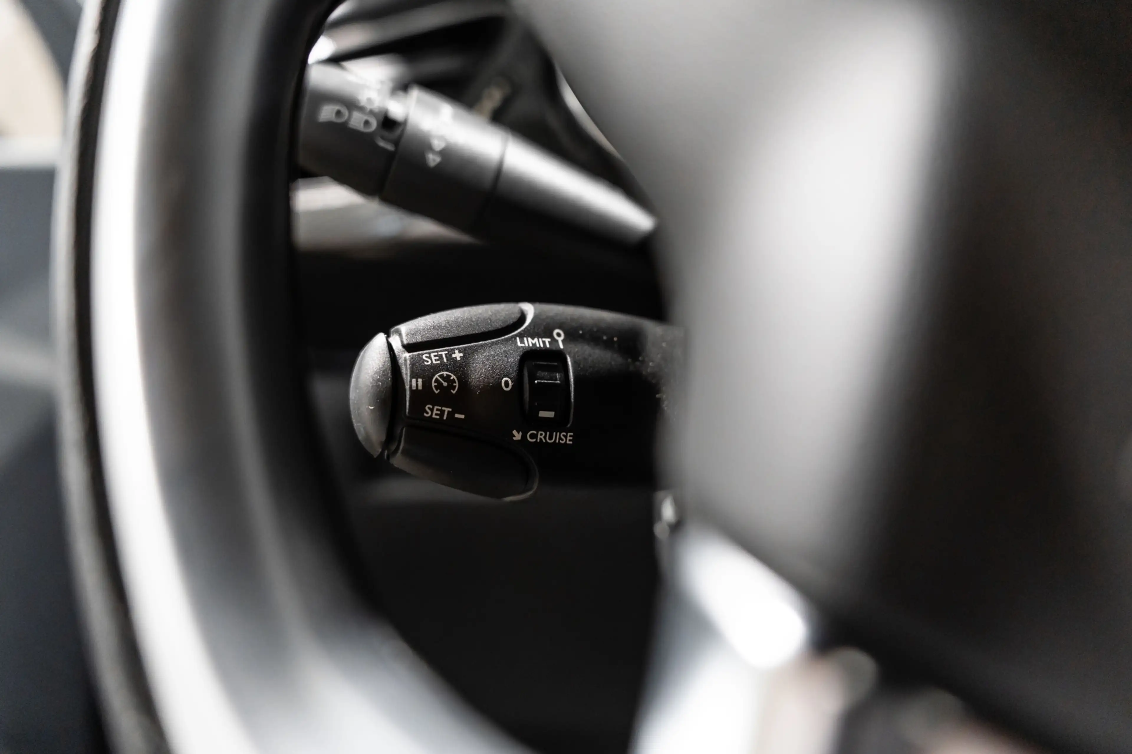 Citroen DS3 1.6 THP Sport Chic | Stage 2 Leder Cruise Clima PD — photo 12