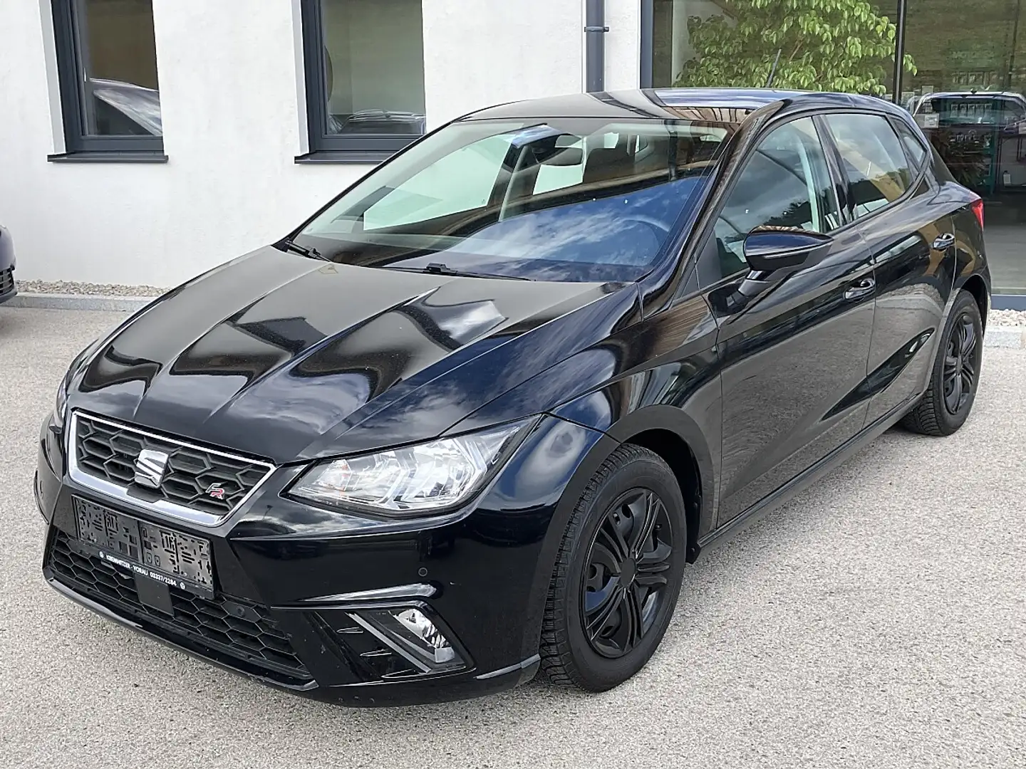 SEAT Ibiza 1.0 FR (EURO 6d-TEMP) Schwarz - 1