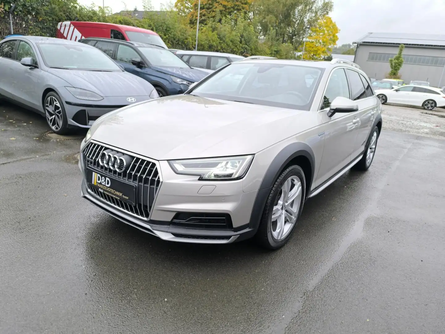 Audi A4 allroad quatt Sthzg AHK Bang & Olu Keyl Pano Silber - 1