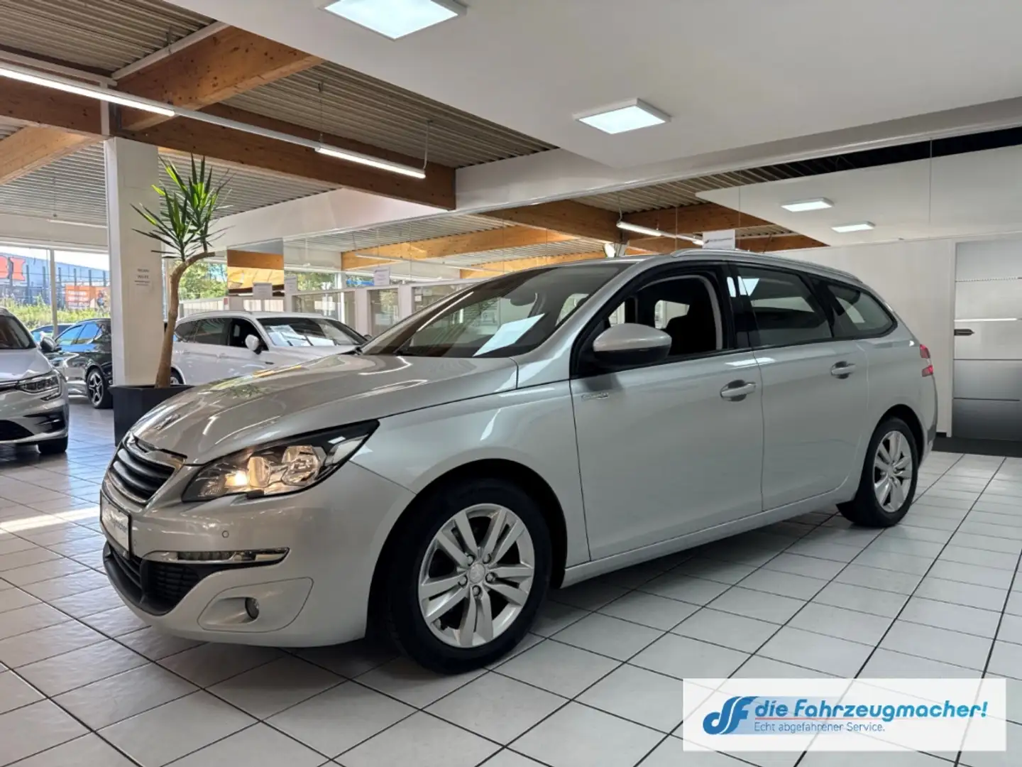 Peugeot 308 SW Business-Line 1.6 BlueHDi 120 FAP 2-Zonen-Klima Grau - 2