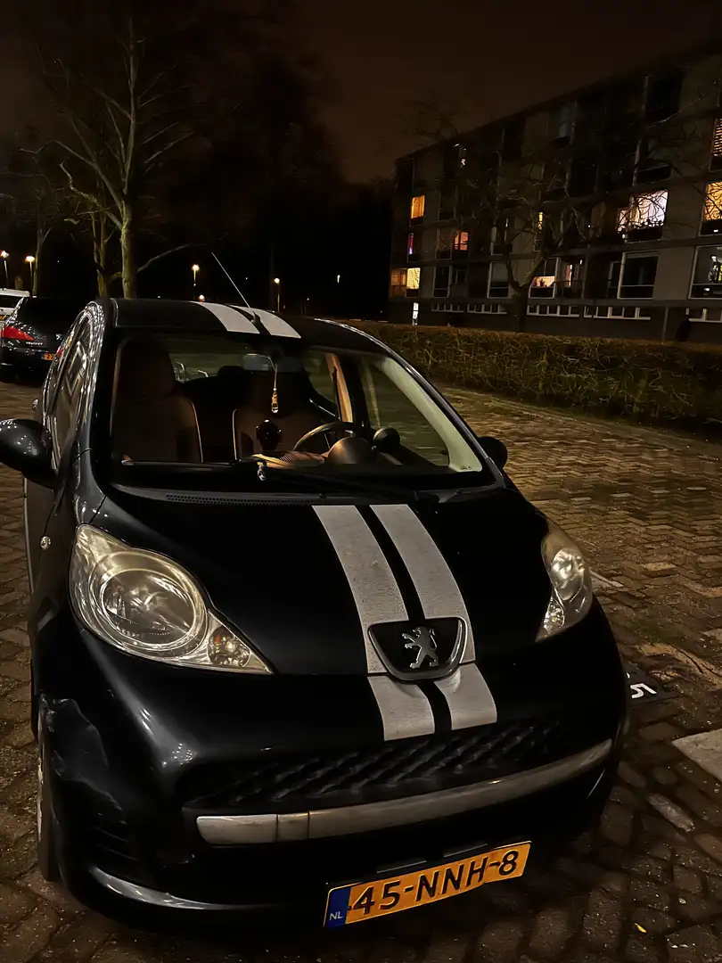 Peugeot 107 peugout - 2