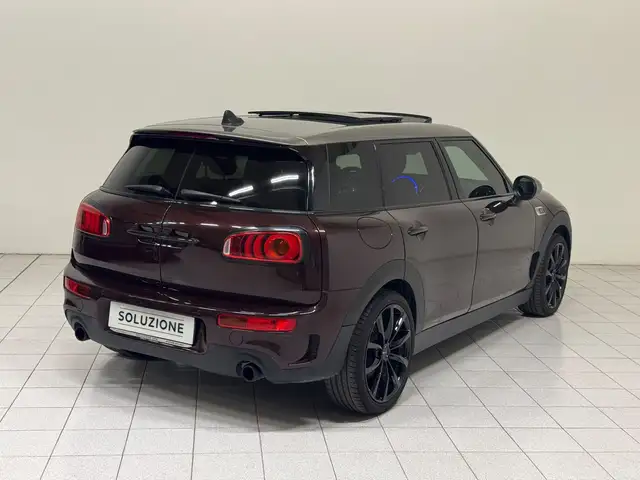 Mini Hatch view 2