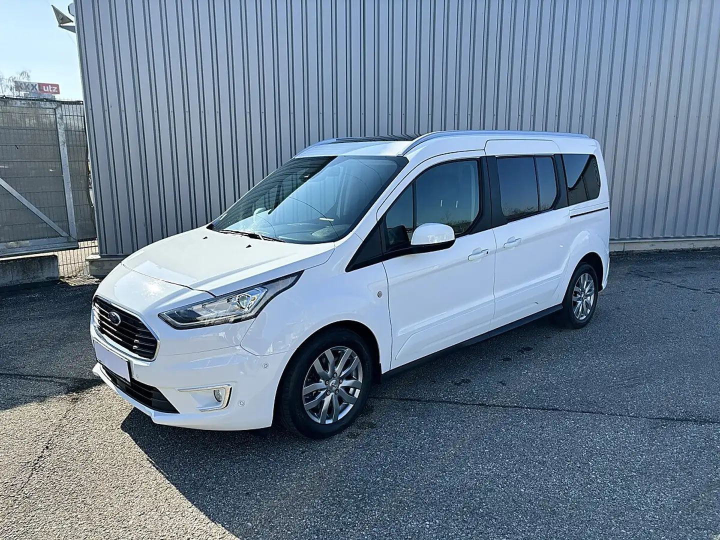 Ford Tourneo Connect Tourneo Grand Connect Titanium 1,5 TDCi L1 Aut.... Weiß - 1