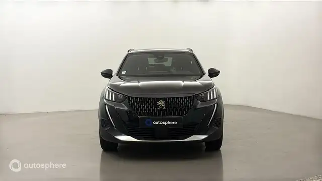 Peugeot 2008 view 2