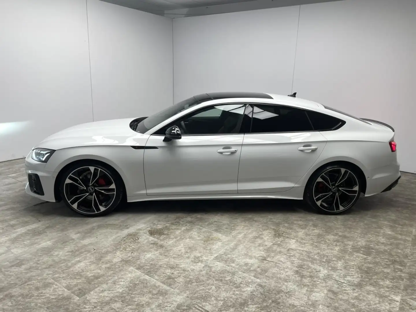 Audi A5 Sportback 40 TFSI quattro S line competition editi Blanc - 2