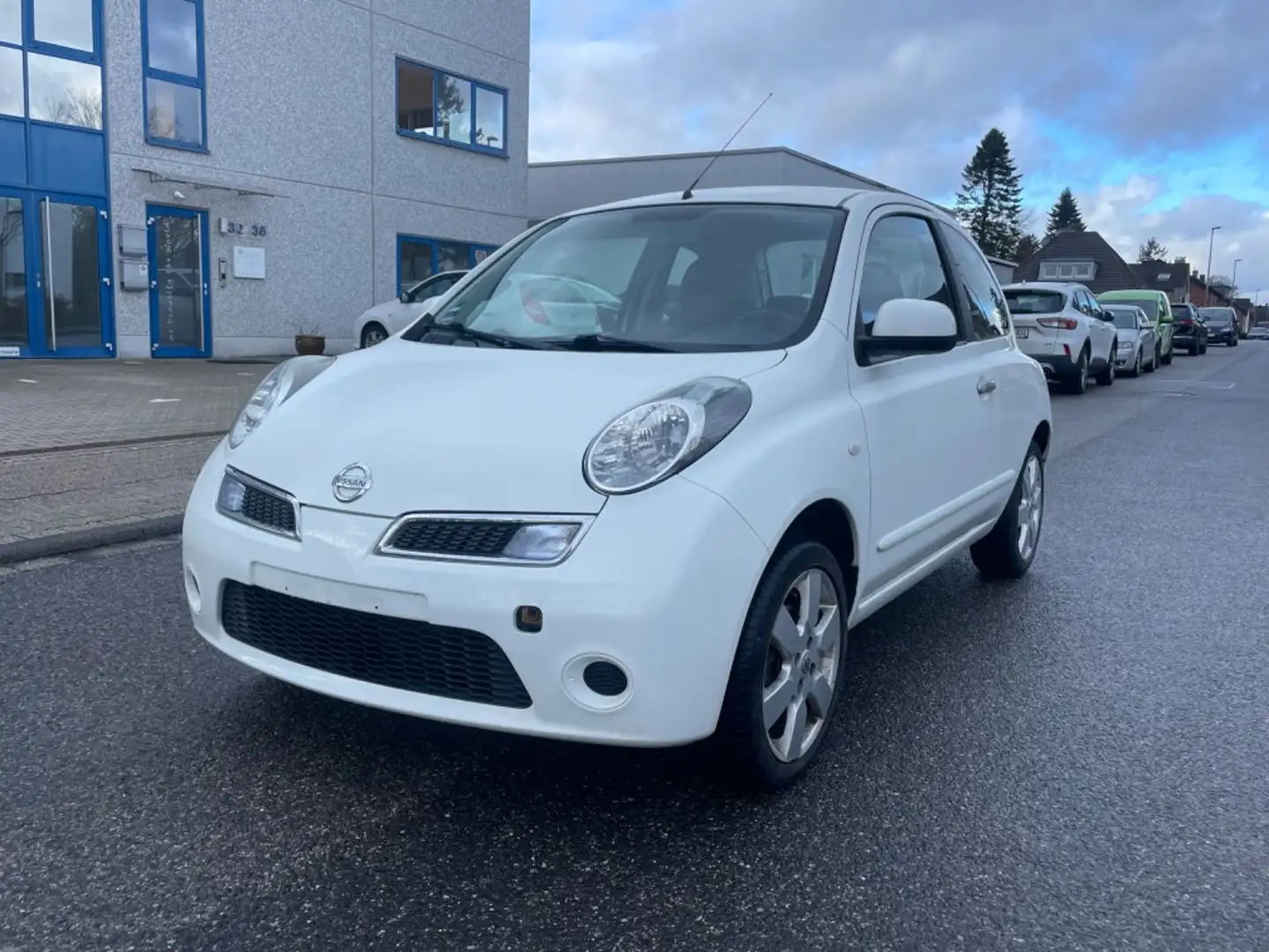 Nissan Micra I-Way*TÜV*INS* Weiß - 2
