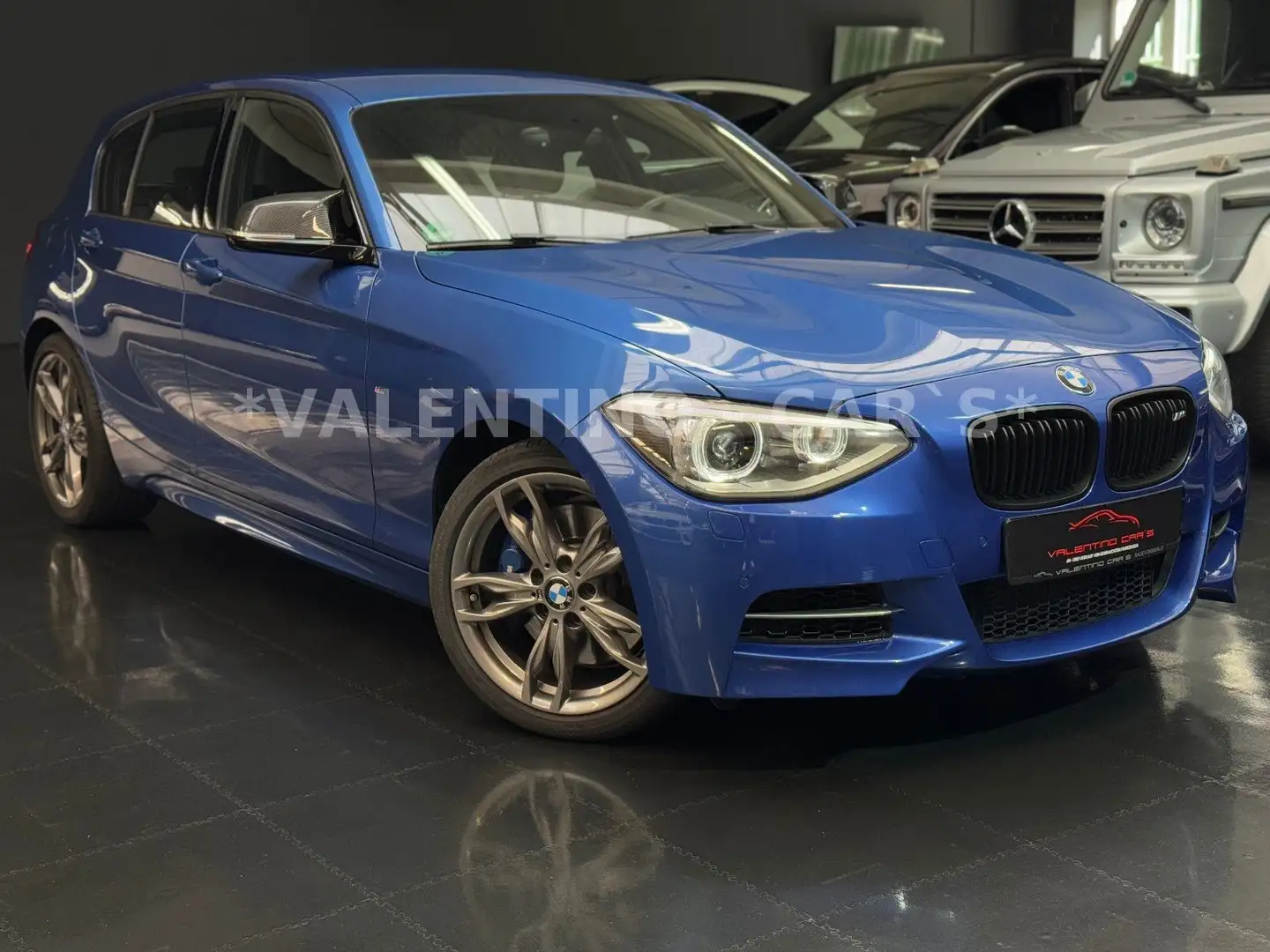 BMW 135 i xDrive M-Performance/Dkg/NoOPF/DEUTSCH/Nav Azul - 1