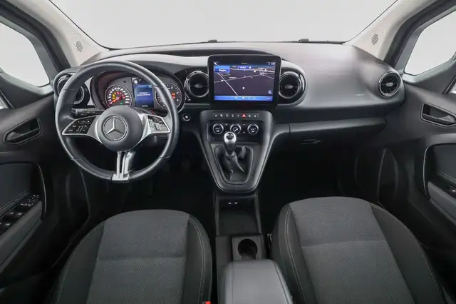 Mercedes-Benz T-Class view 10