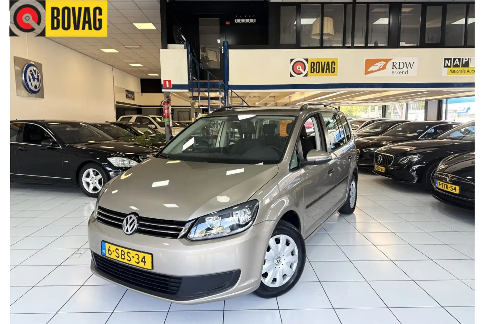 Volkswagen Touran 1.6 TDI Trendl.BlueM Bovag Garantie 1e eigenaar Beżowy - 1