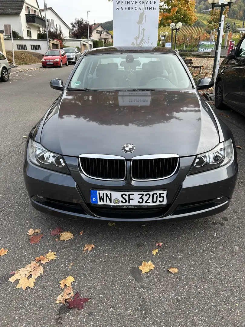 BMW 318 318i Aut. - 1