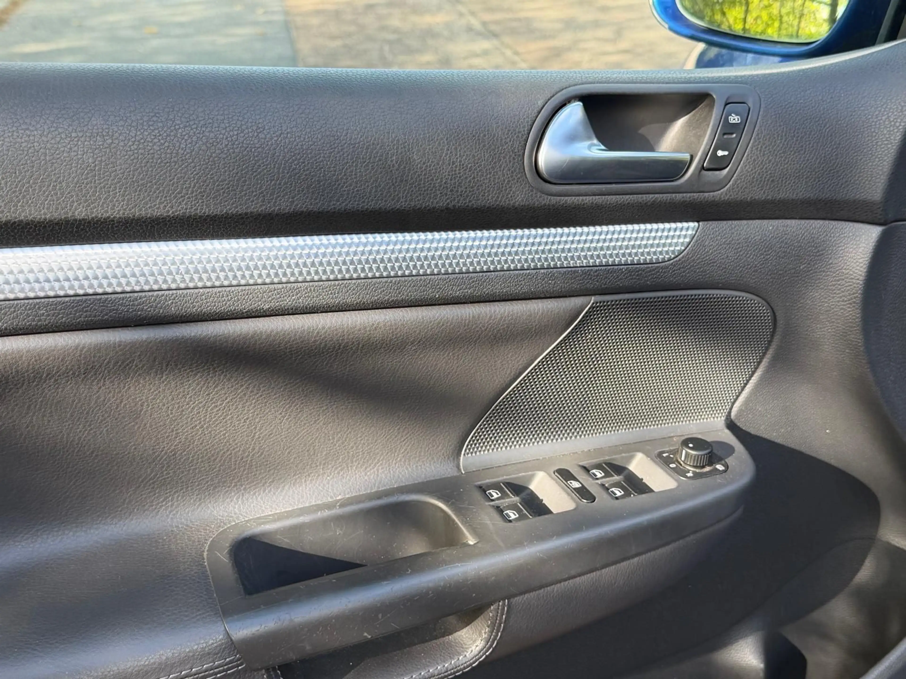 Volkswagen Golf GOLF R32 DSG DEUTSCH 1. HAND VOLLAUSSTATTUNG — photo 12