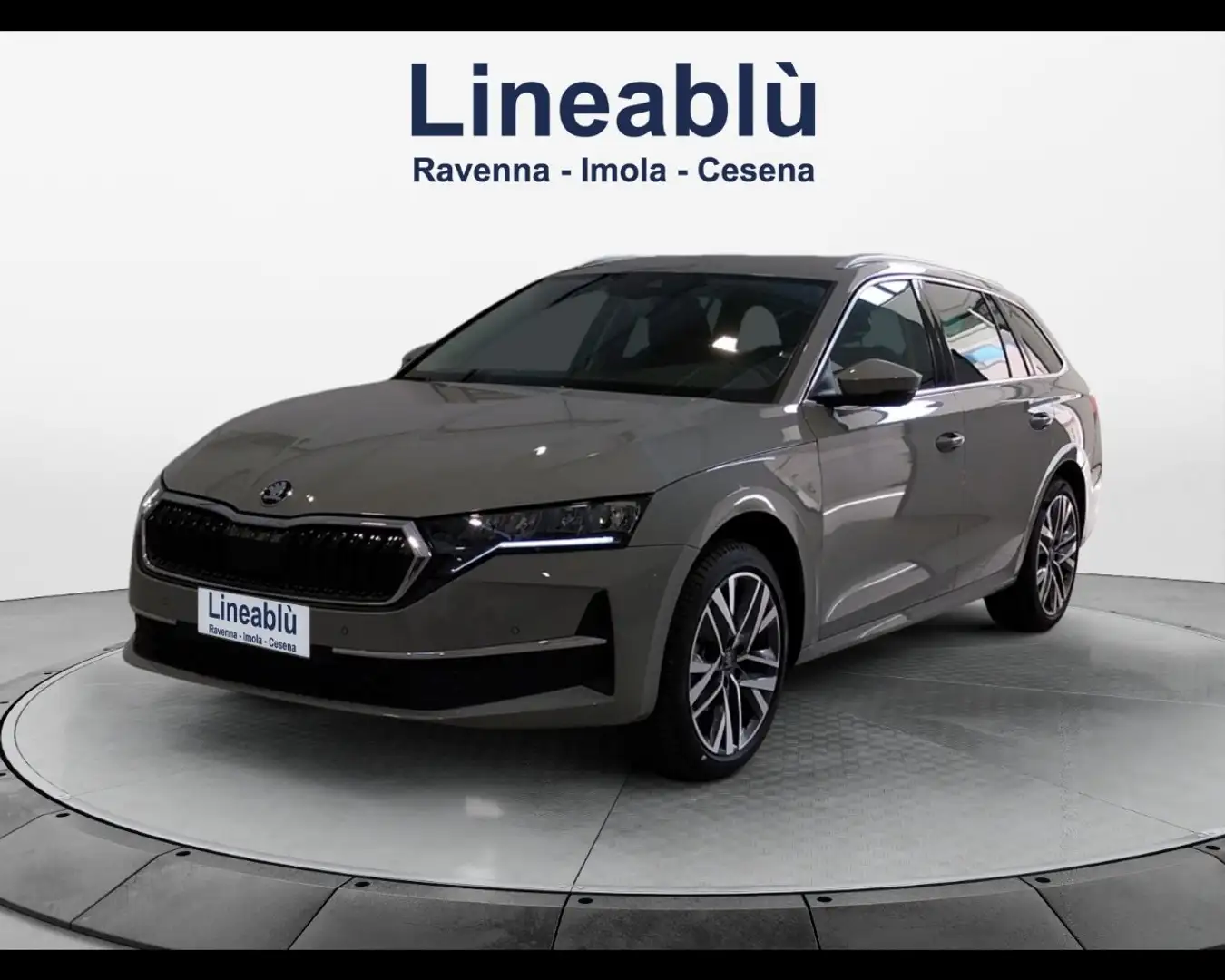 Skoda Octavia Wagon Style 2,0 TDI 110 kW (150 CV) 7 marce - DSG Grigio - 1