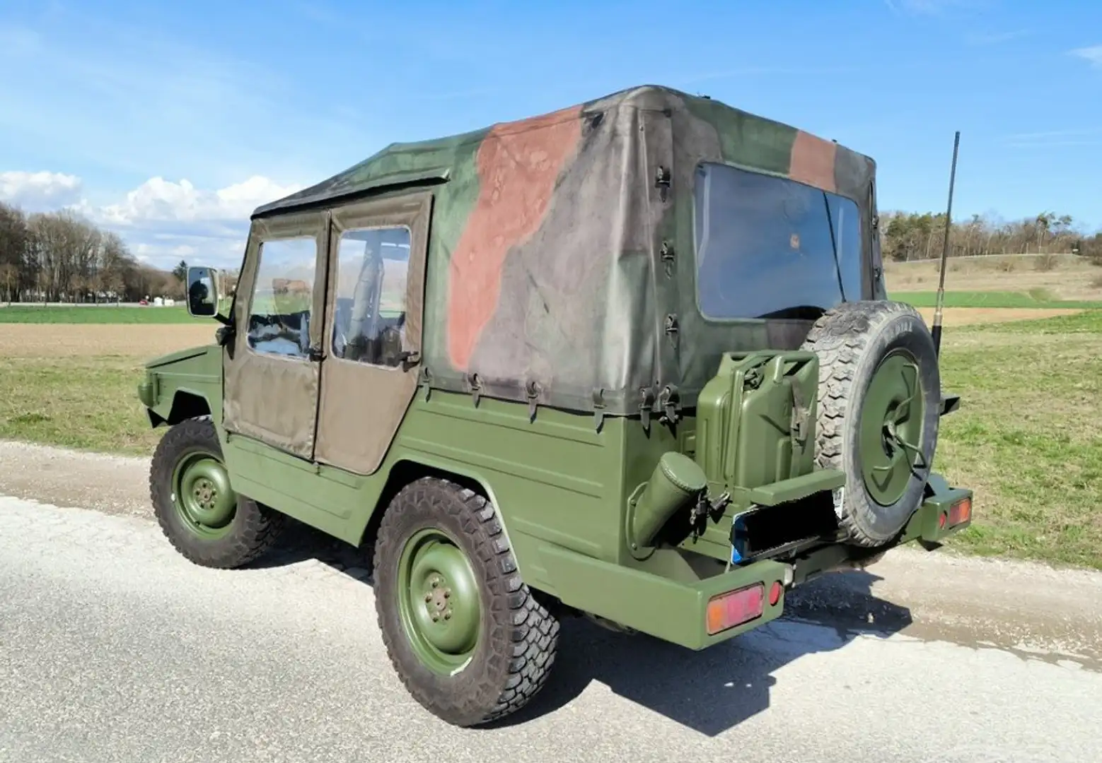 Volkswagen Iltis Grün - 2