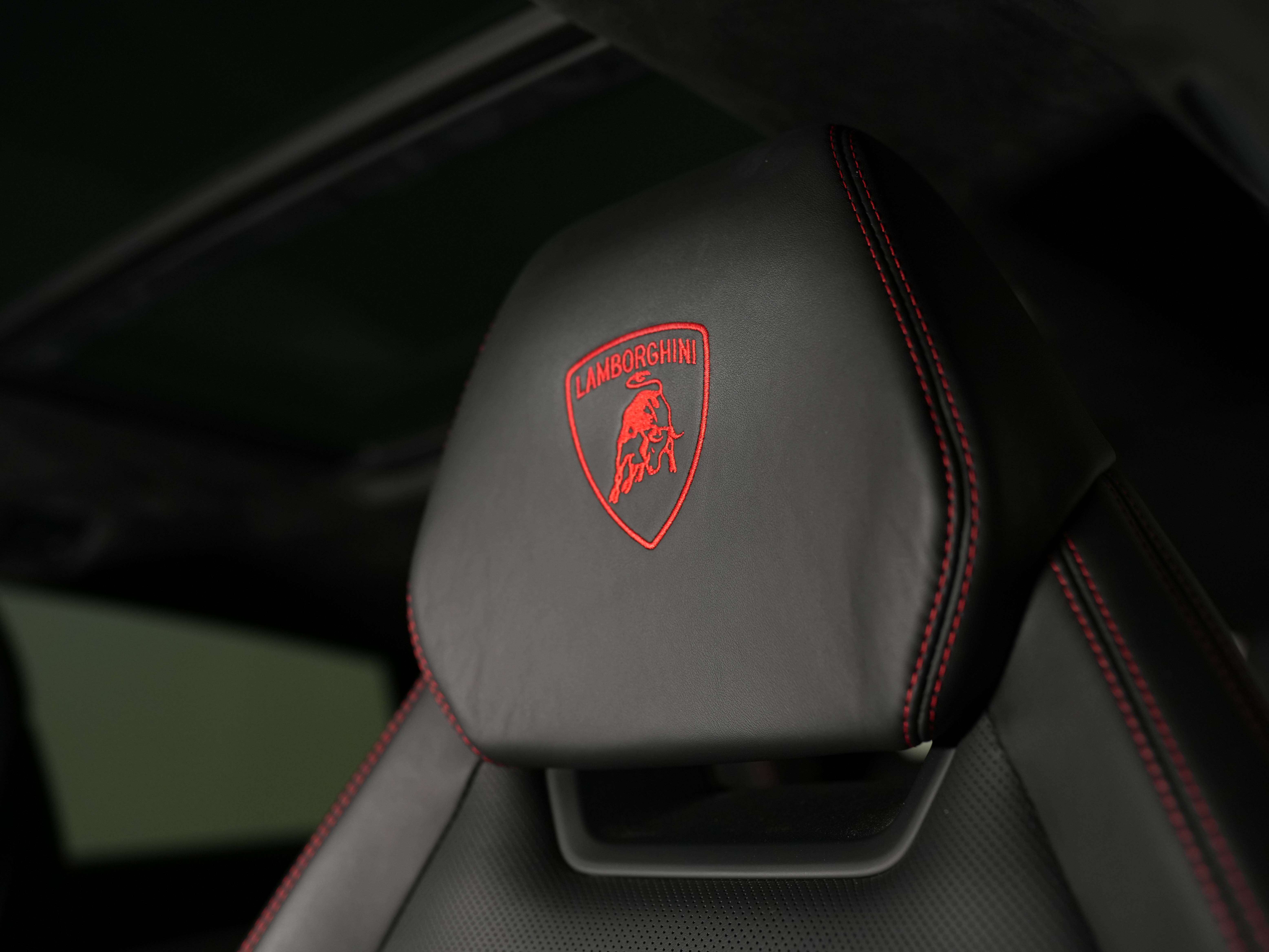 used 2019 Lamborghini Urus car, priced at $196,900