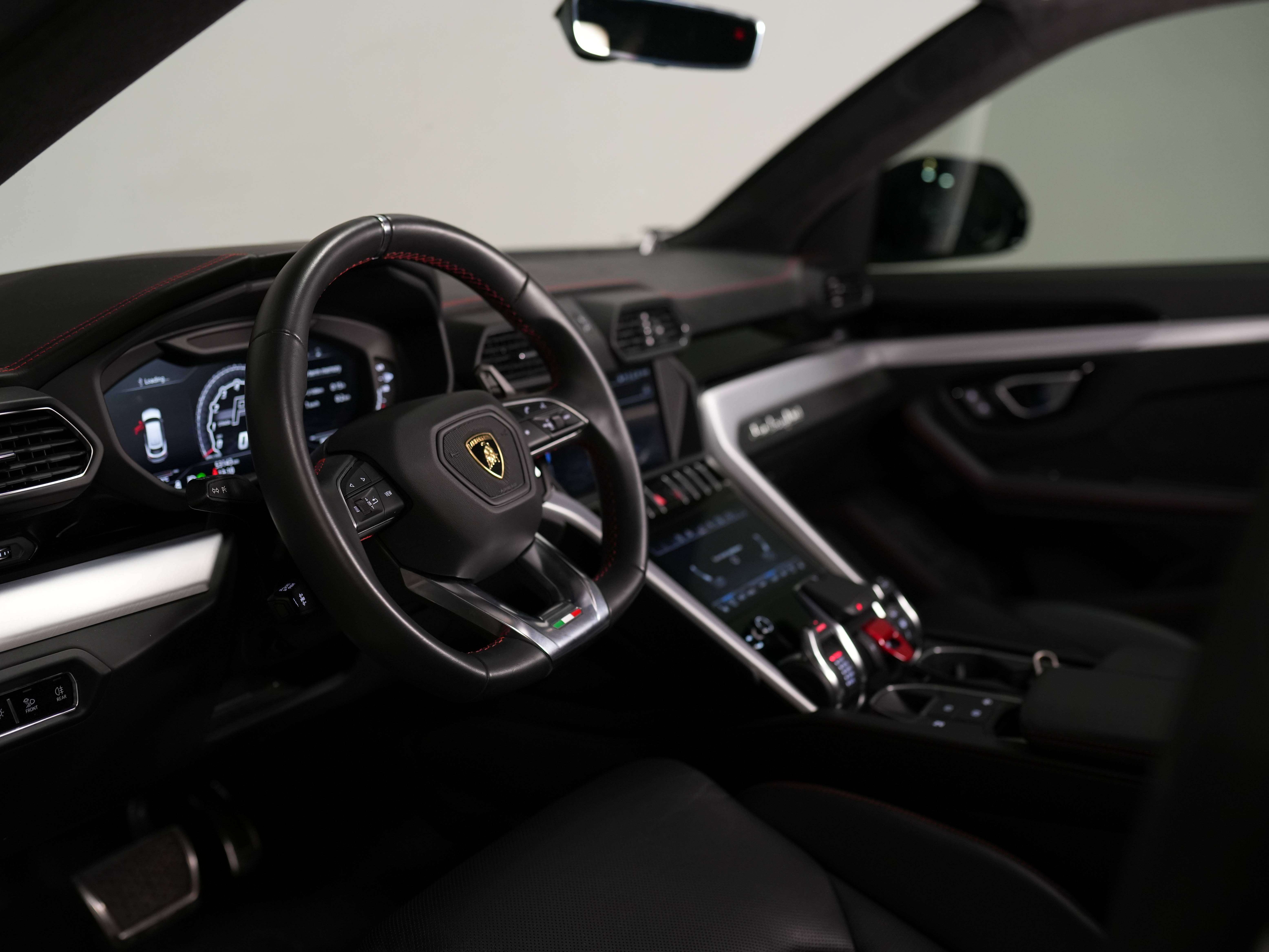 used 2019 Lamborghini Urus car, priced at $196,900