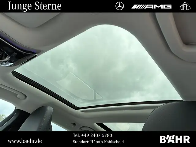 Mercedes-Benz 300 view 12