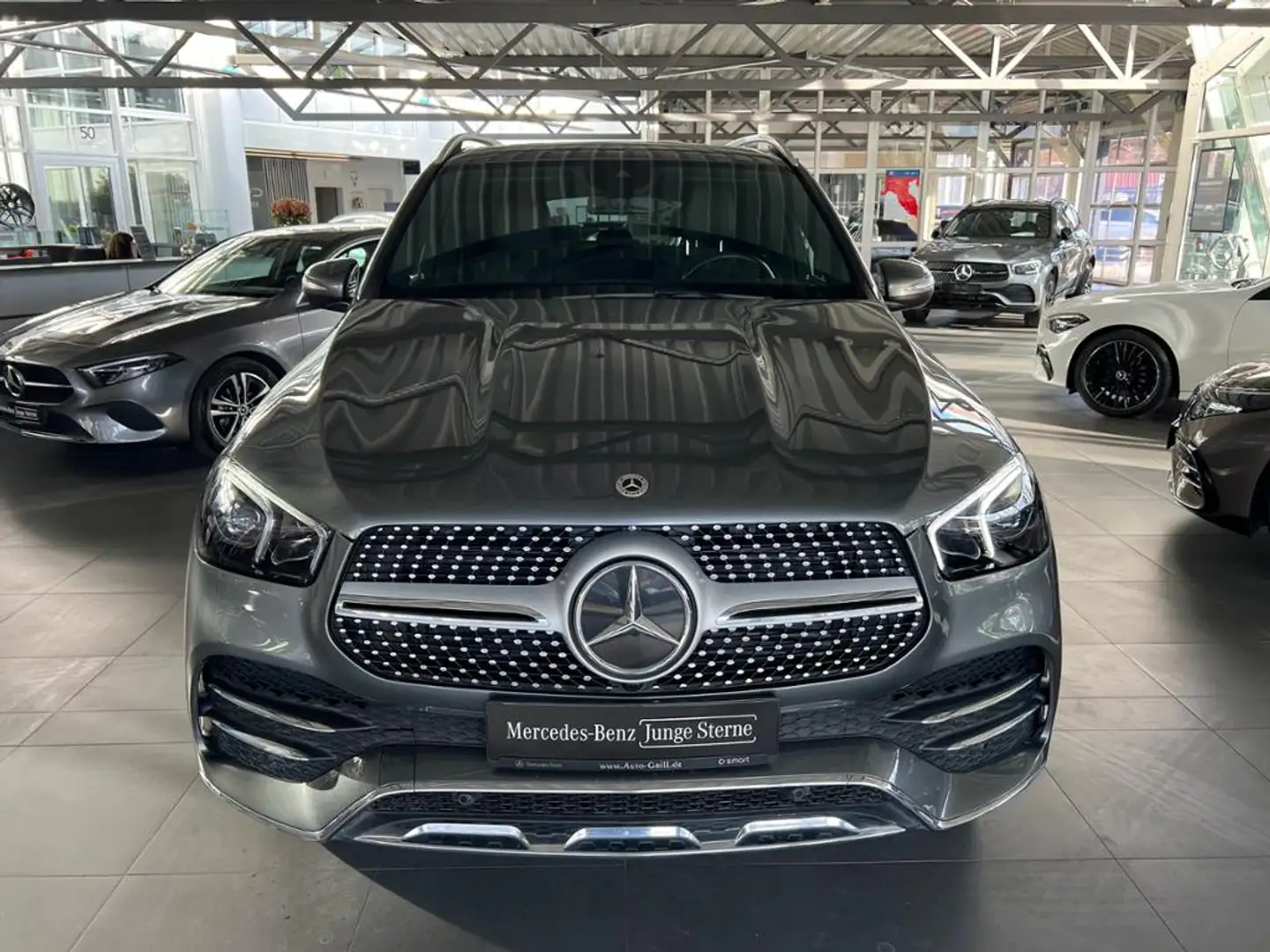Mercedes-Benz GLE 350 de 4M AMG+MBUX+Ambiente+LED+Wide+AHK+AUT Grigio - 2