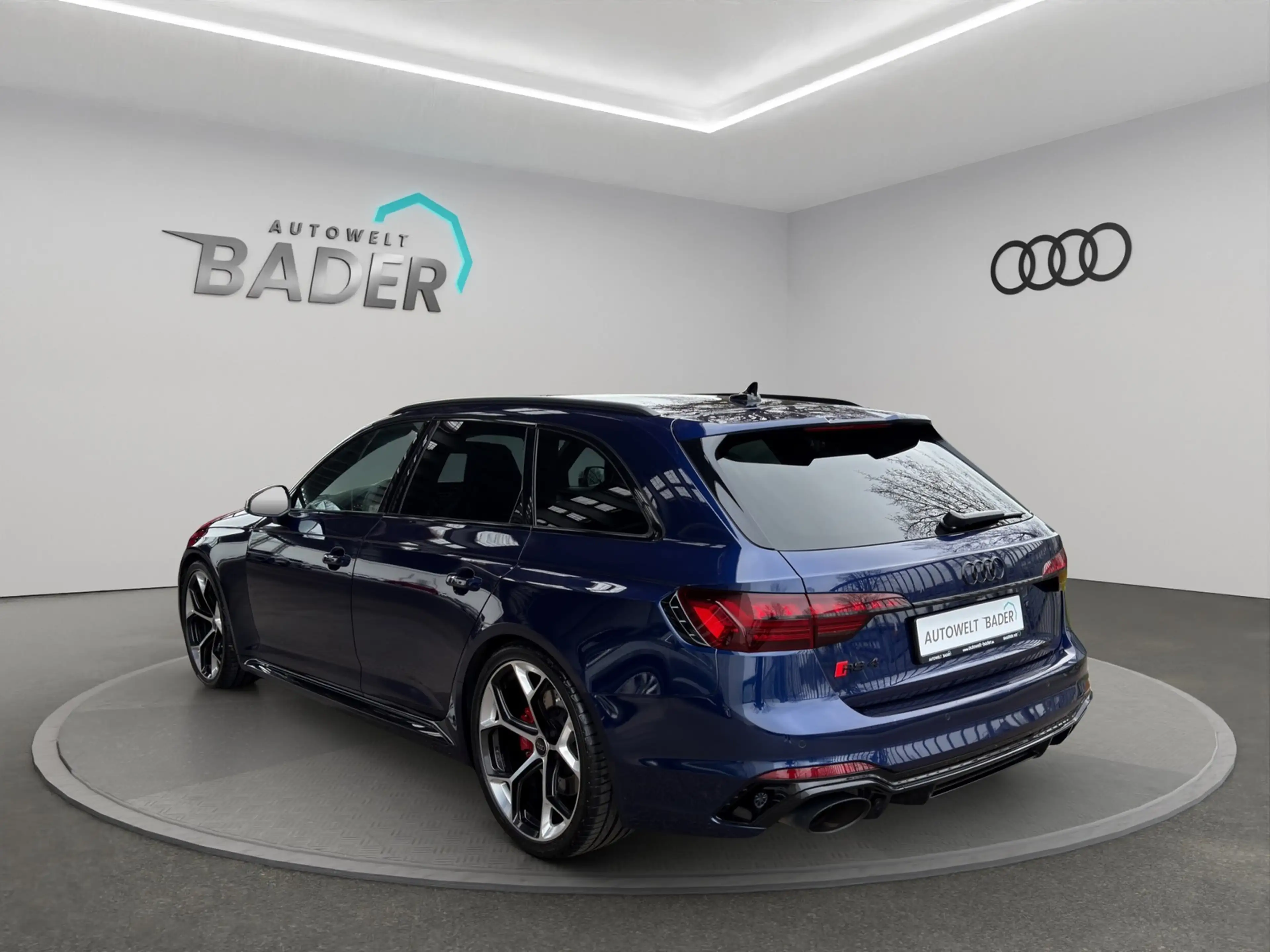 Audi RS4 RS 4 Avant 2.9 TFSI quattro B&O RS Competition ... — photo 4