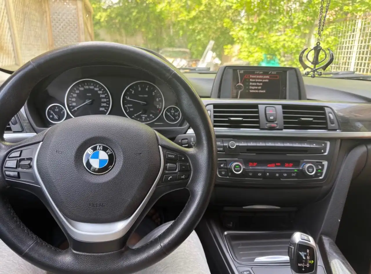 2013 BMW 3 Series